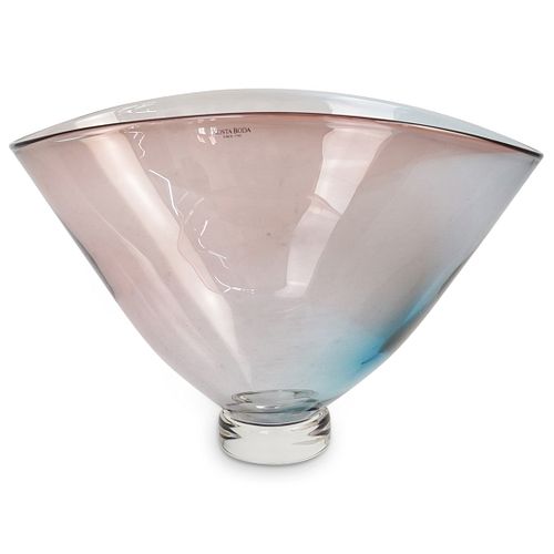 KOSTA BODA ART GLASS VASEDESCRIPTION: