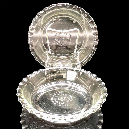 PAIR OF PYREX GLASS SMALL PIE PLATESPerfectly 390208