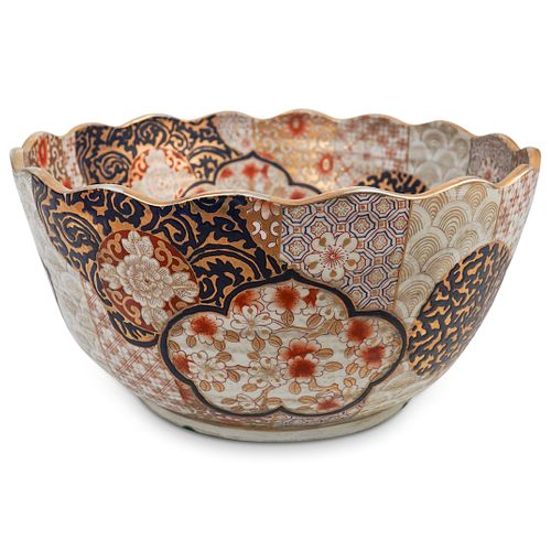 JAPANESE IMARI PORCELAIN BOWLDESCRIPTION: