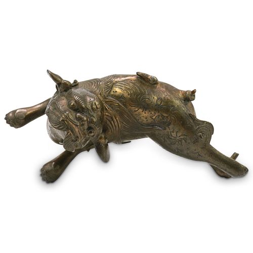 ANTIQUE CHINESE BRONZE GILT FOO DOGDESCRIPTION: