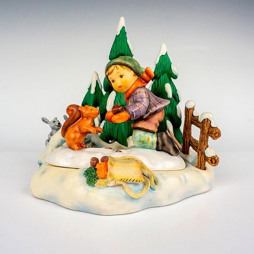 2PC GOEBEL HUMMEL FIGURINE BASE  390362