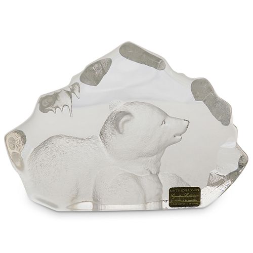 MATS JONASSON POLAR BEAR CUB GLASS SCULPTUREDESCRIPTION: