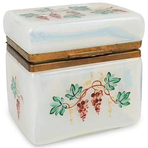 FRENCH OPALINE GLASS PAINTED BOXDESCRIPTION  3906a7