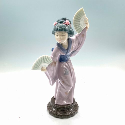 MADAME BUTTERFLY 1004991 - LLADRO