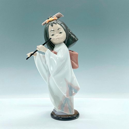 PLAYING THE FLUTE 1006150 - LLADRO PORCELAIN