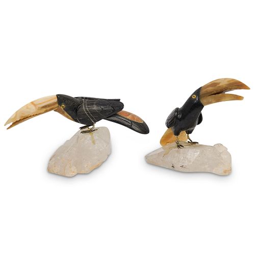 (2 PC) CARVED SEMI PRECIOUS STONE TOUCANSDESCRIPTION: