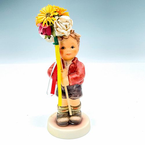 GOEBEL HUMMEL FIGURINE MI HUMMEL 3908a6