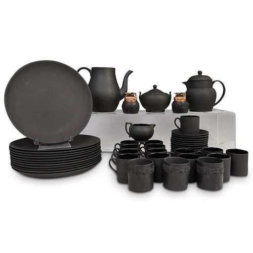 (48 PC) BASALT WEDGWOOD TEA SETDESCRIPTION: