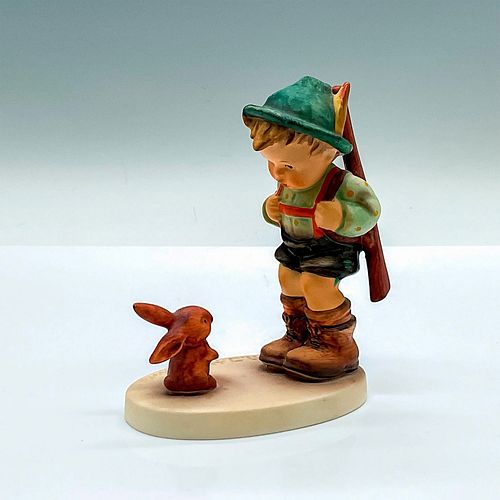 GOEBEL HUMMEL FIGURINE SENSITIVE 3908ef