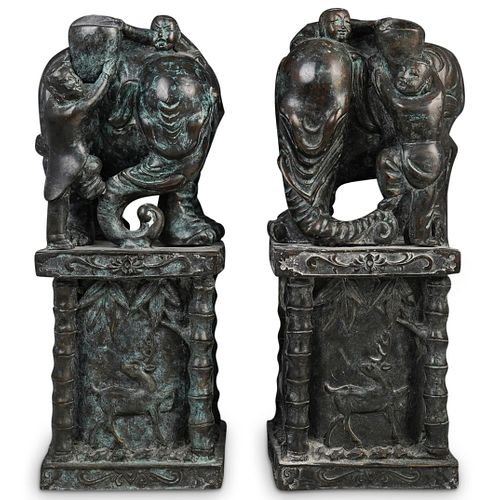 CHINESE FIGURAL BRONZE PILLARSDESCRIPTION  3909cf