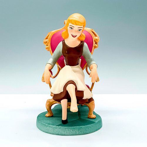 WALT DISNEY CLASSICS FIGURINE,