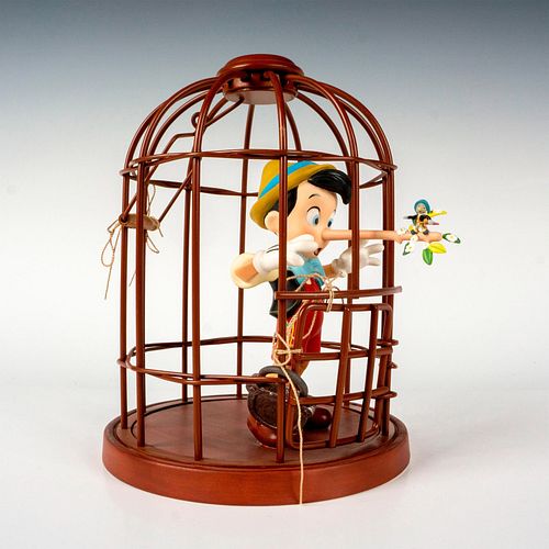 WALT DISNEY CLASSICS FIGURINE,