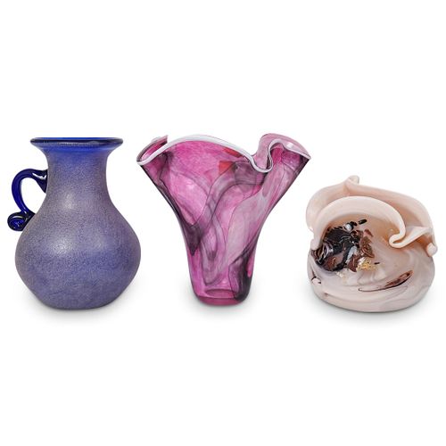  3 PC HAND BLOWN ART GLASS VASESDESCRIPTION  390bfd