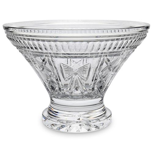 WATERFORD CRYSTAL CUT CENTER BOWLDESCRIPTION: