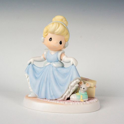 PRECIOUS MOMENTS FIGURINE A DREAM 390d47