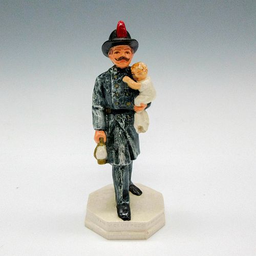 SEBASTIAN MINIATURES CERAMIC FIGURINE  390de7