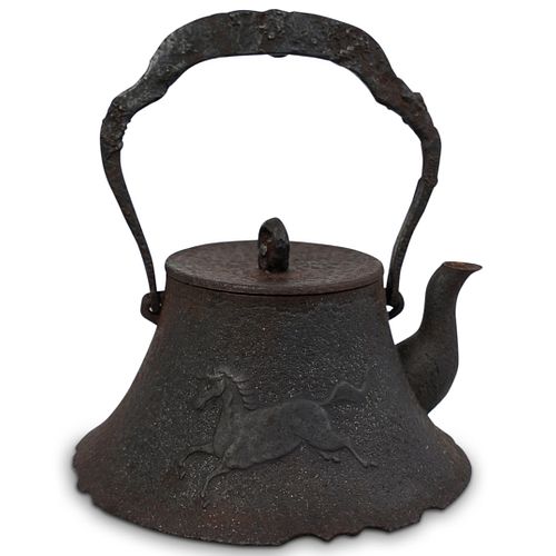 ANTIQUE JAPANESE IRON TEAPOTDESCRIPTION: