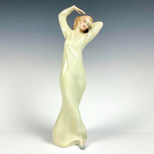 ALLURE HN3080 - ROYAL DOULTON FIGURINEArtist: