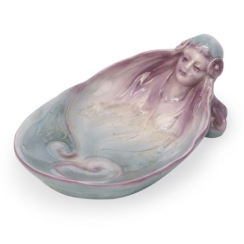 ART NOUVEAU STYLE PORCELAIN SOAP 39113c