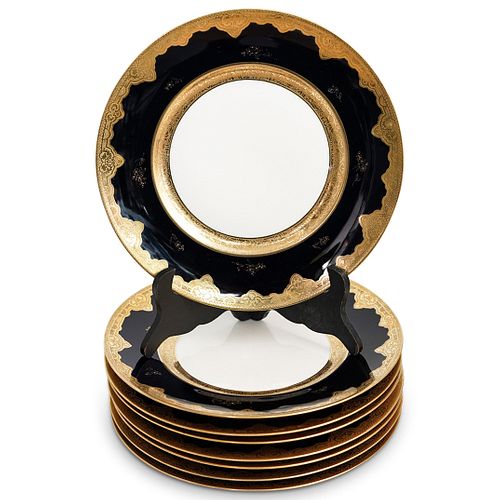 (8 PCS) PORCELAIN DINNER PLATES