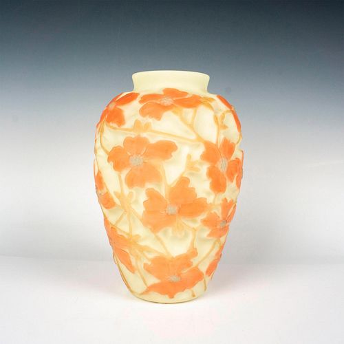 CONSOLIDATED PHOENIX GLASS VASE,