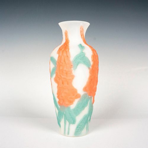 CONSOLIDATED PHOENIX GLASS VASE,