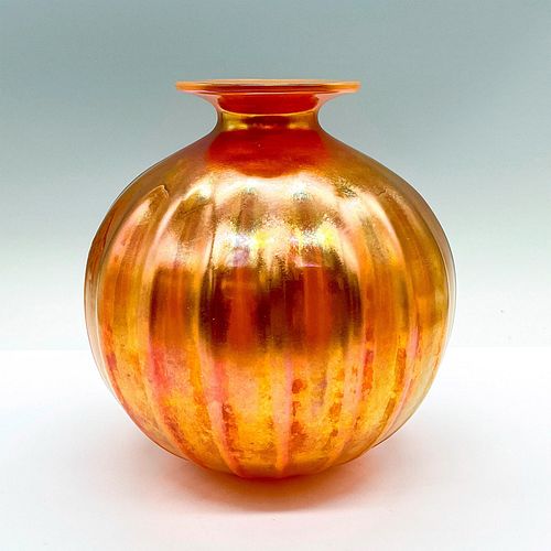 IRIDESCENT ART GLASS VASE, SIGNEDA