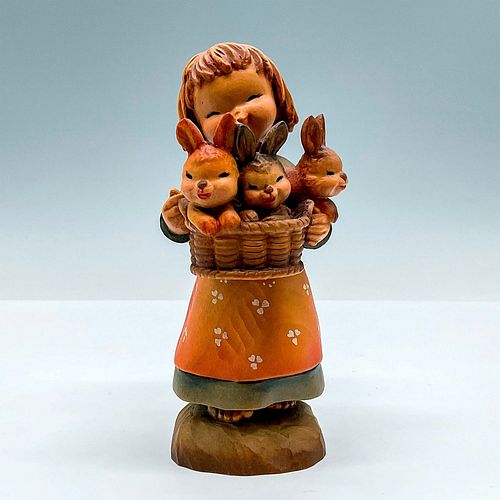 ANRI ITALY WOOD CARVED FIGURINE, BASKET