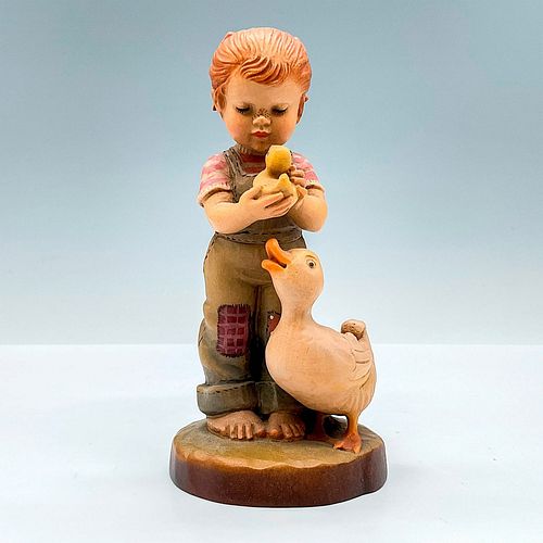 ANRI ITALY WOOD CARVED FIGURINE, WATCHFUL