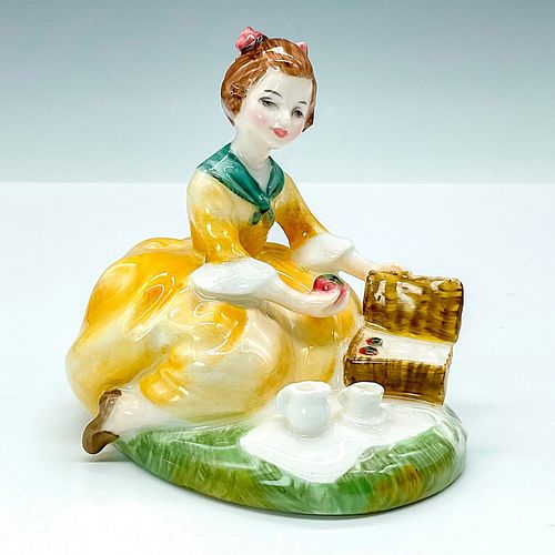 PICNIC HN2308 - ROYAL DOULTON FIGURINEArtist: