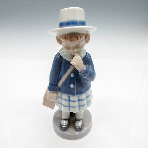 ROYAL COPENHAGEN PORCELAIN FIGURINE  38ec67