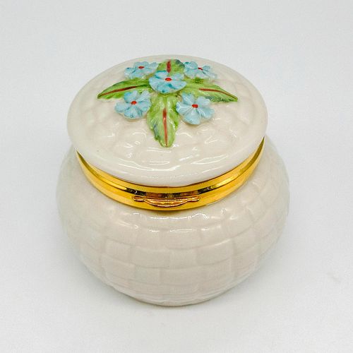 BELLEEK PORCELAIN TRINKET BOX  38ecf3