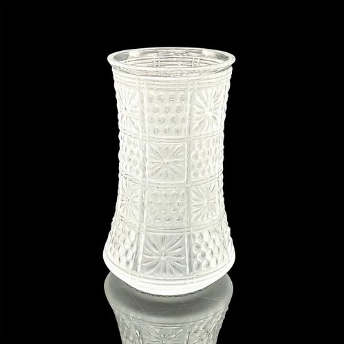 LALIQUE CRYSTAL QUILT VASEA clear