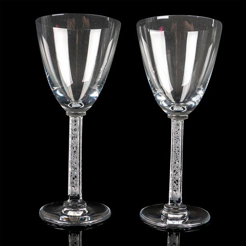 2PC LALIQUE CRYSTAL WINE GLASSES  38f04b