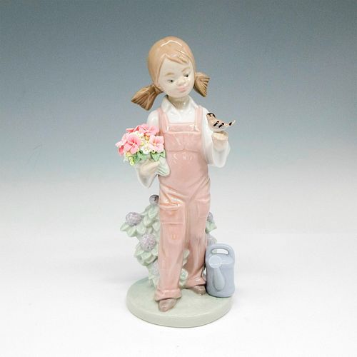 SPRING 1005217 - LLADRO PORCELAIN FIGURINEGlossy