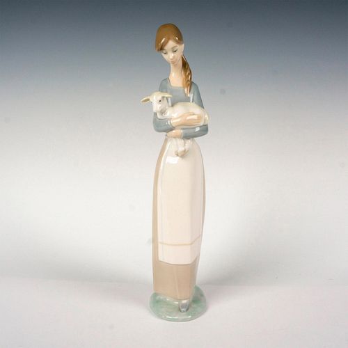 GIRL WITH LAMB 1004505 LLADRO 38f091