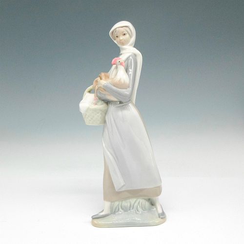 GIRL WITH COCKEREL 1004591 - LLADRO