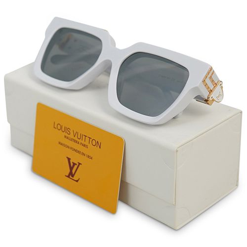 LOUIS VUITTON SUNGLASSESDESCRIPTION  38f1ee