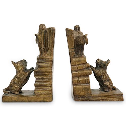 (2 PC) FIGURAL CAT AND DOG BOOKENDSDESCRIPTION: