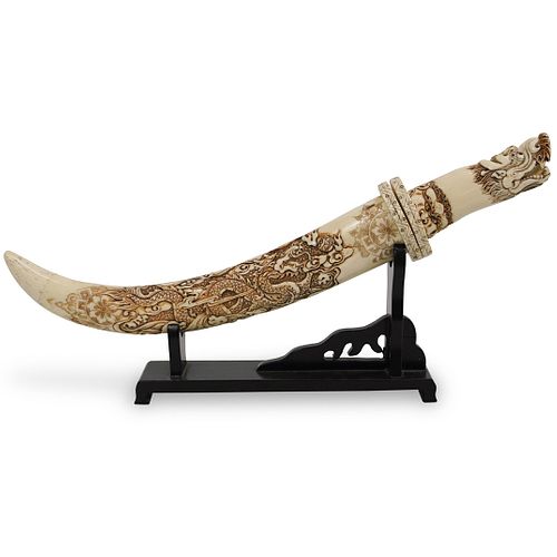 CHINESE CARVED BONE KNIFEDESCRIPTION: