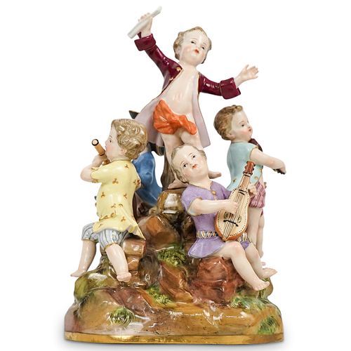 MEISSEN PORCELAIN FIGURAL GROUPDESCRIPTION  38f4df