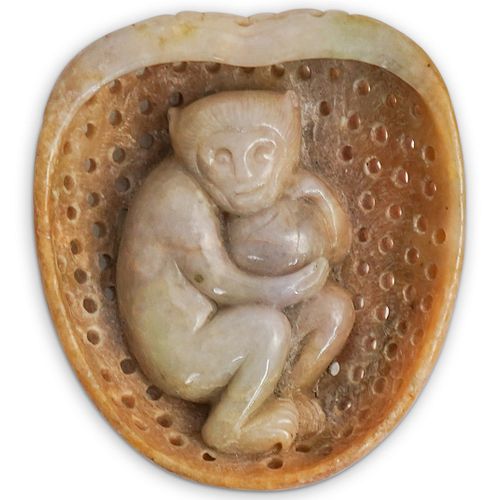 CHINESE CARVED AGATE MONKEYDESCRIPTION  38f5d6