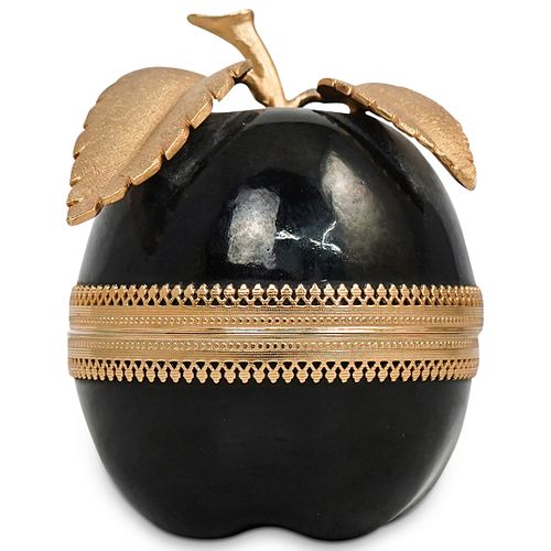 DECORATIVE FIGURAL APPLE TABLE