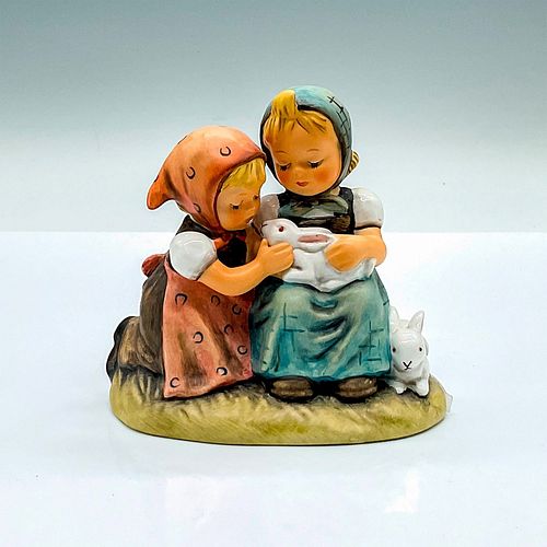 GOEBEL HUMMEL PORCELAIN FIGURINE,