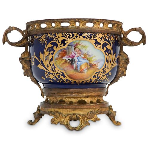 SEVRES STYLE PORCELAIN BOWLDESCRIPTION: