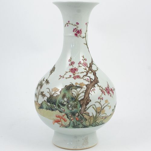 CHINESE PORCELAIN FAMILLE ROSE 392287