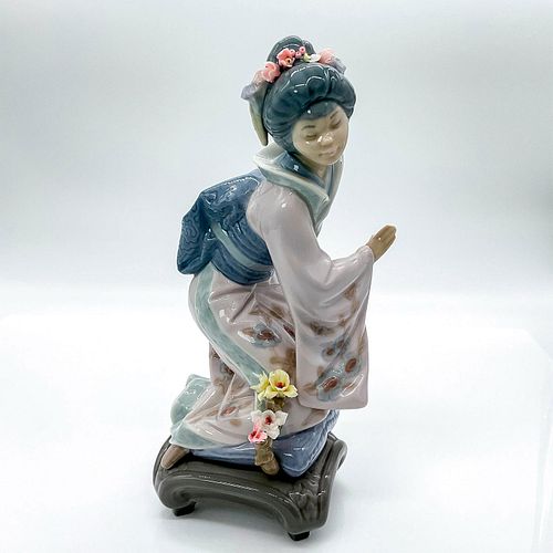 MICHIKO 1001447 LLADRO PORCELAIN 392368