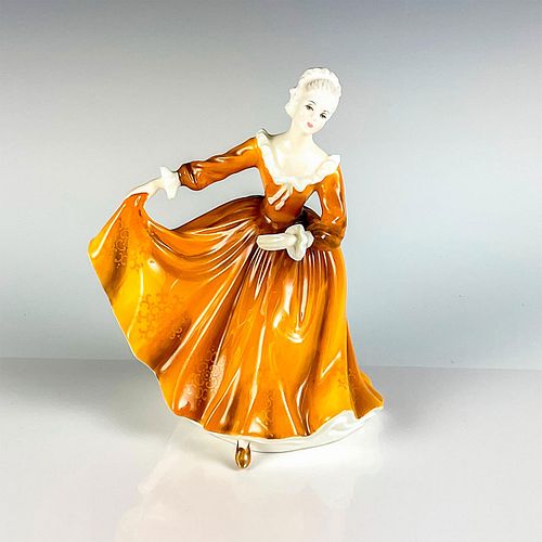 KIRSTY HN2381 - ROYAL DOULTON FIGURINEArtist: