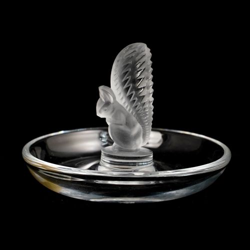 LALIQUE CRYSTAL PIN TRAYDESCRIPTION  3924d1