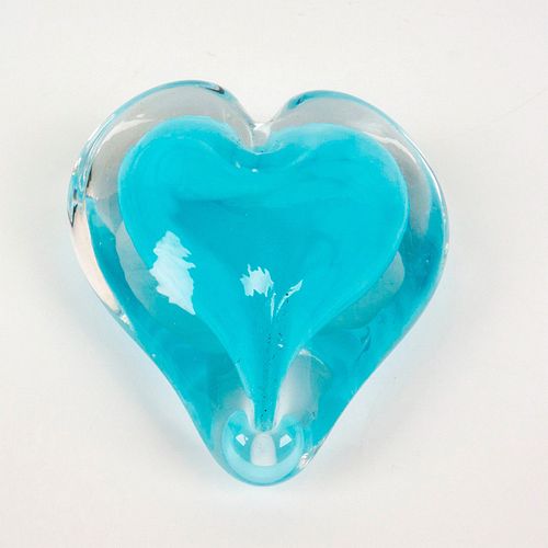 BLUE TONED HEART SHAPED GLASS PAPERWEIGHTAqua